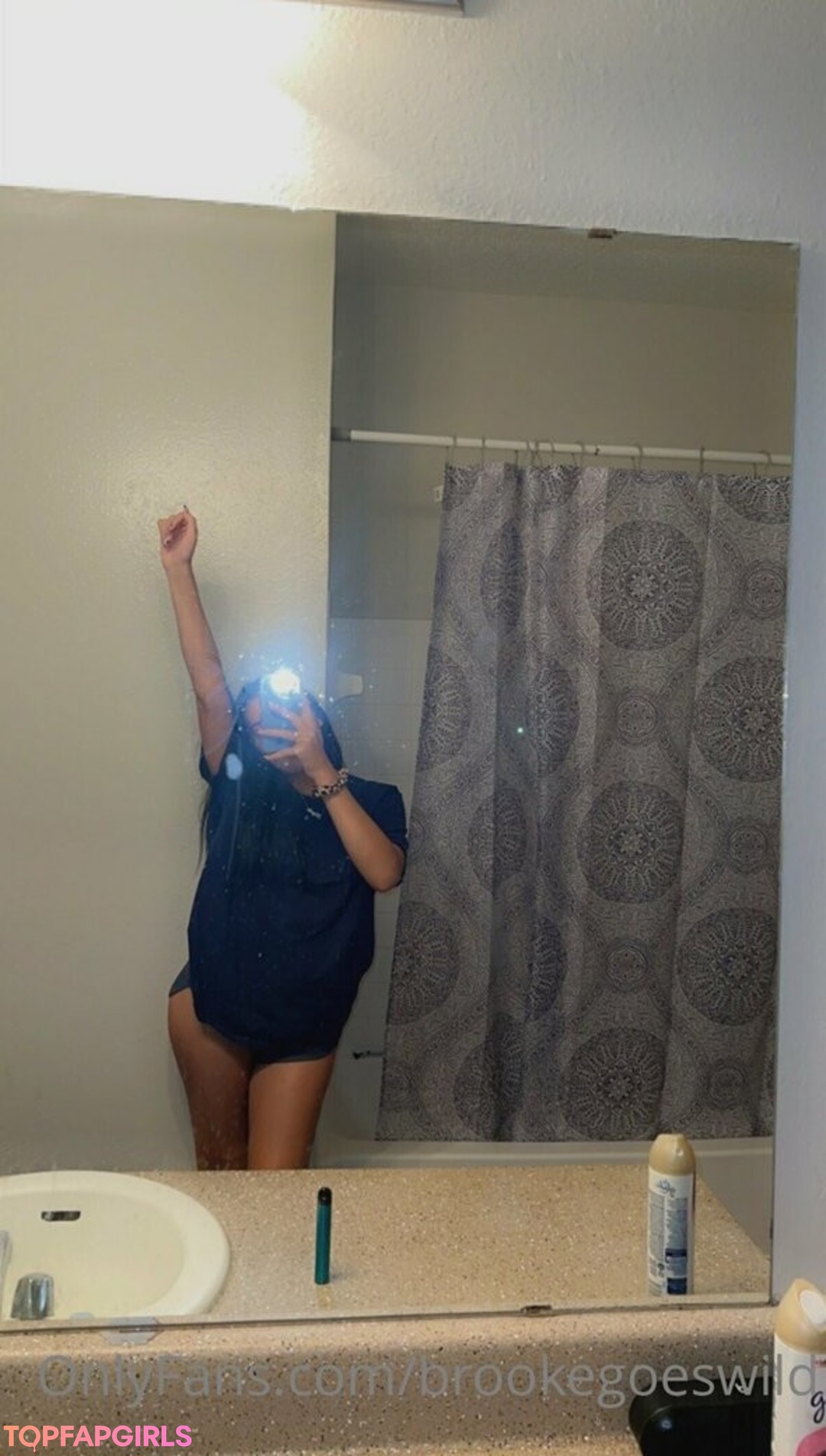 brookegoeswild nude actress photo