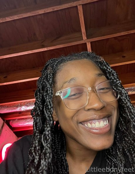 littleebonyfeet high quality pornstar archive