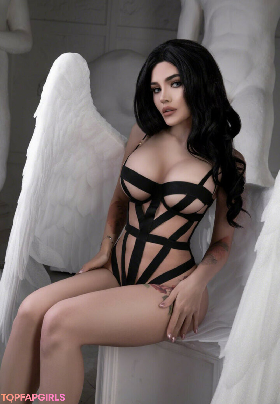 Christina Fink naked model image