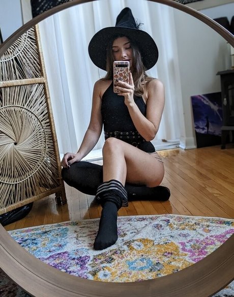 down onlyfans nudes pictures