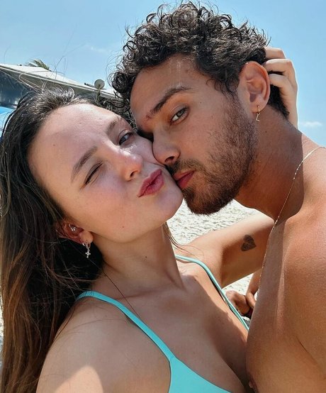 hottest midget onlyfans art nude pics