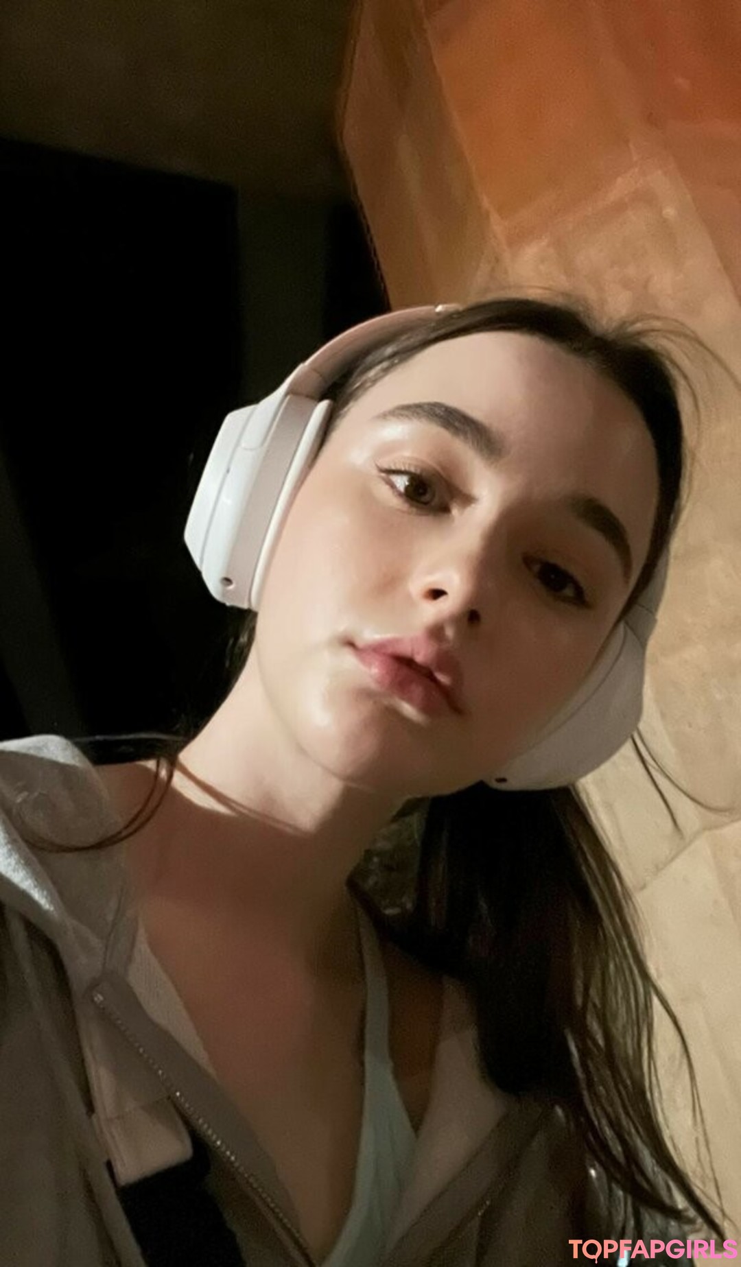 Dasha Taran nude pornstar images