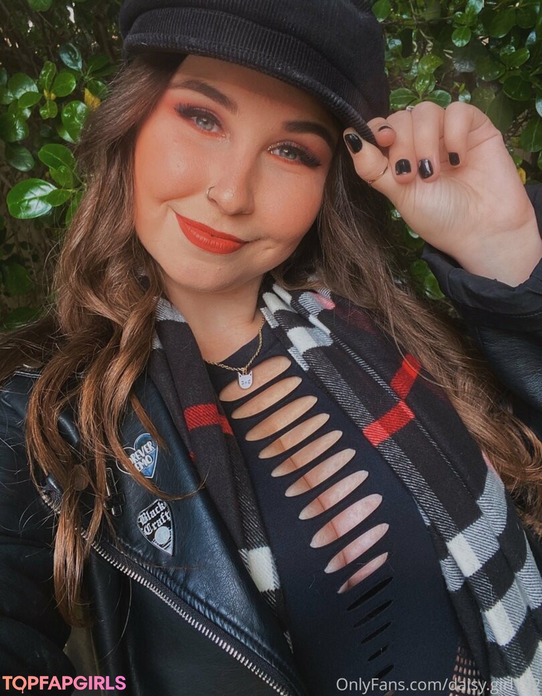 plug onlyfans nudes img