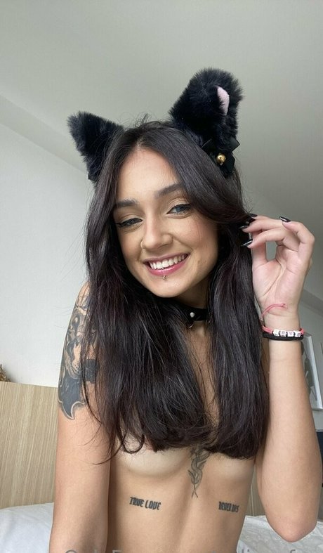 xalisonfox nude actress image