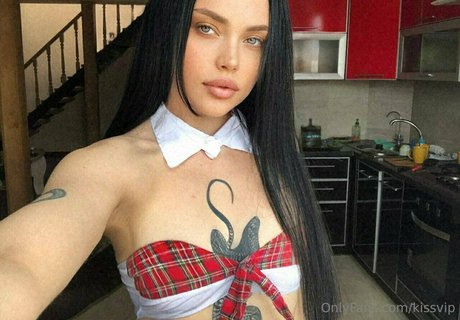 kissvip free model pics