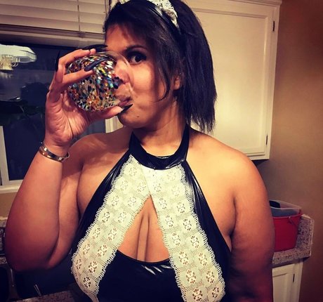 amazon leee pornstar erotic picture