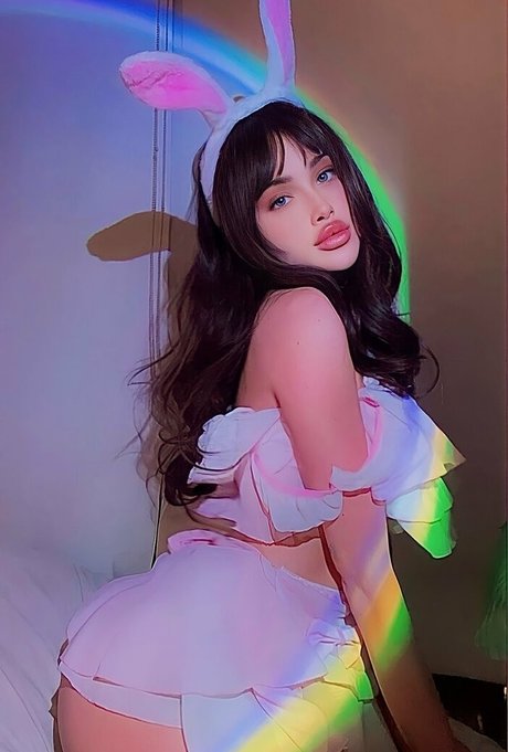 kittytheasmrqueen exclusive actress photo