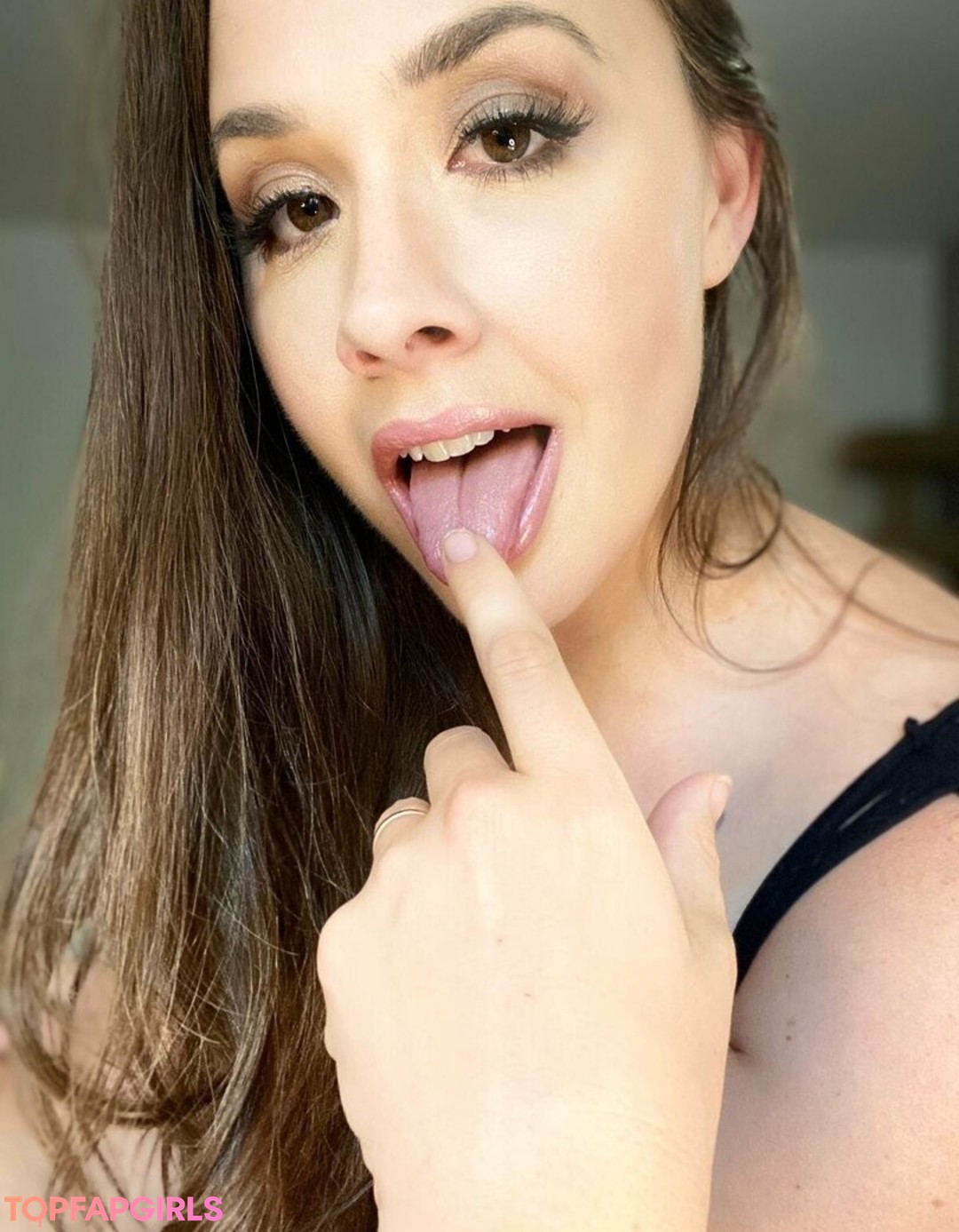 milf blowjob onlyfans hot xxx photo