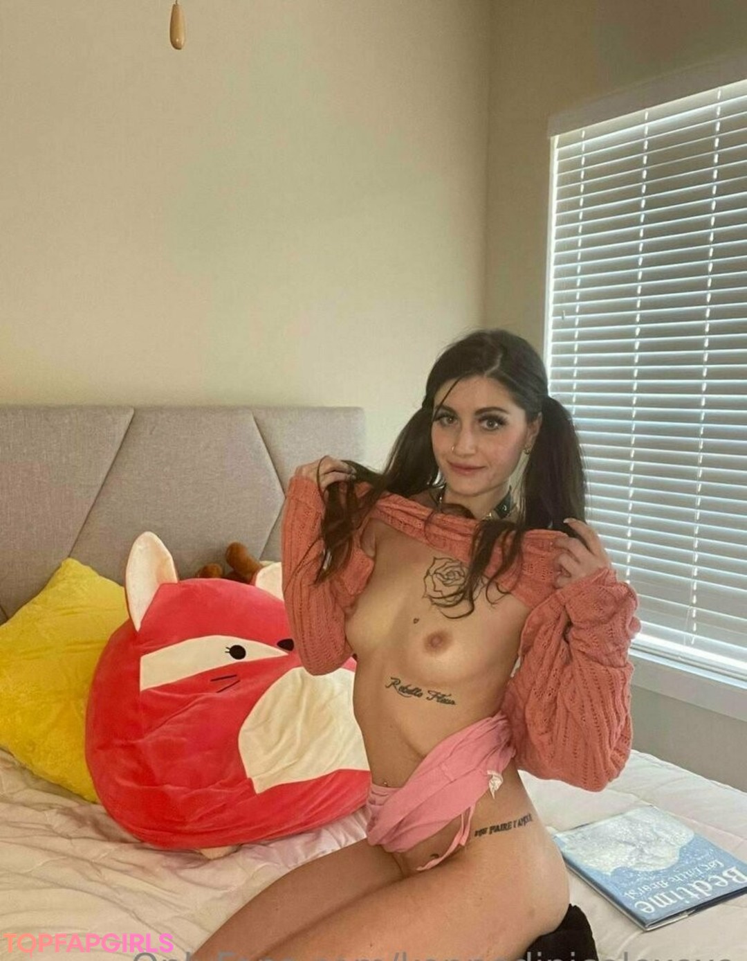 kennedinicolexoxo star naked images