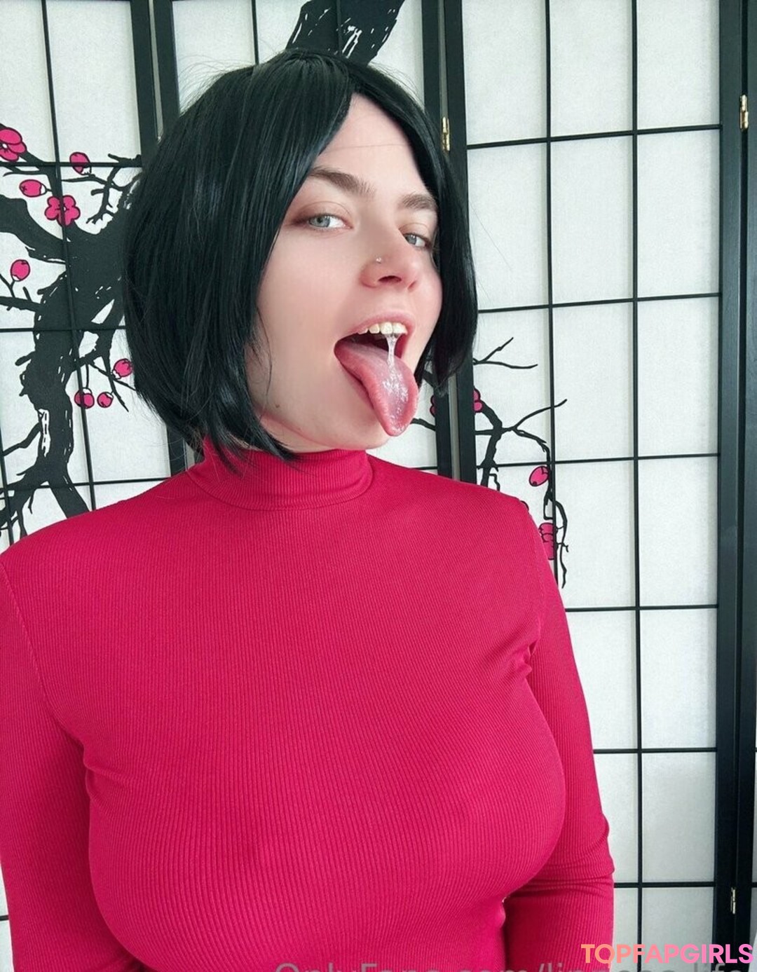 milf handjob onlyfans sexy images