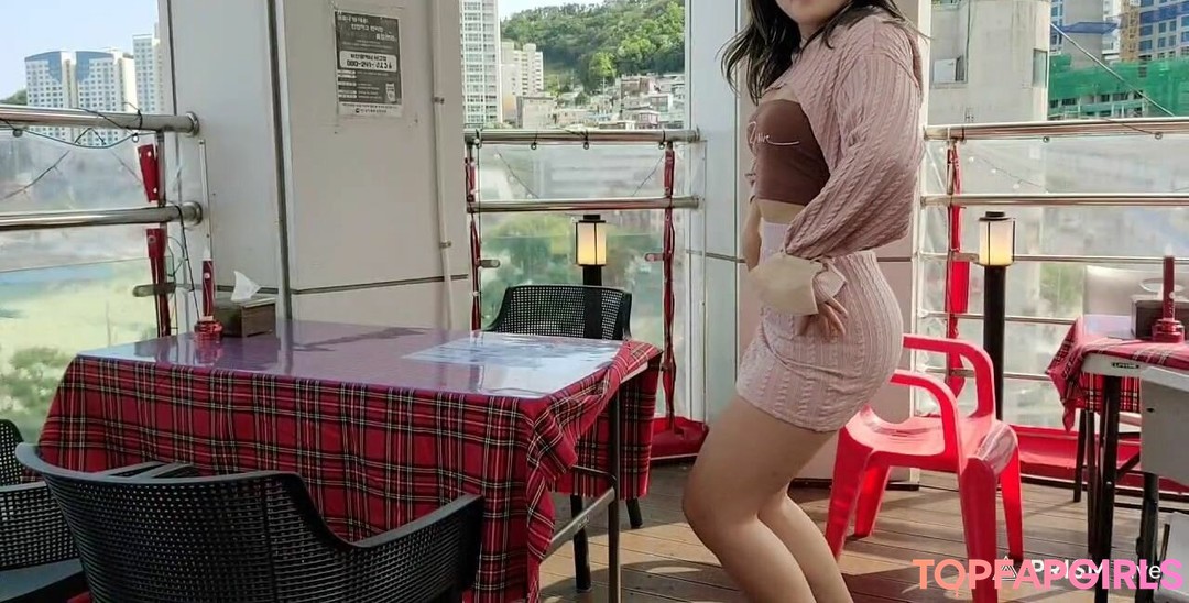 shemale gangbang onlyfans porno pic