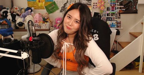 teacher milf onlyfans hot nude gallery