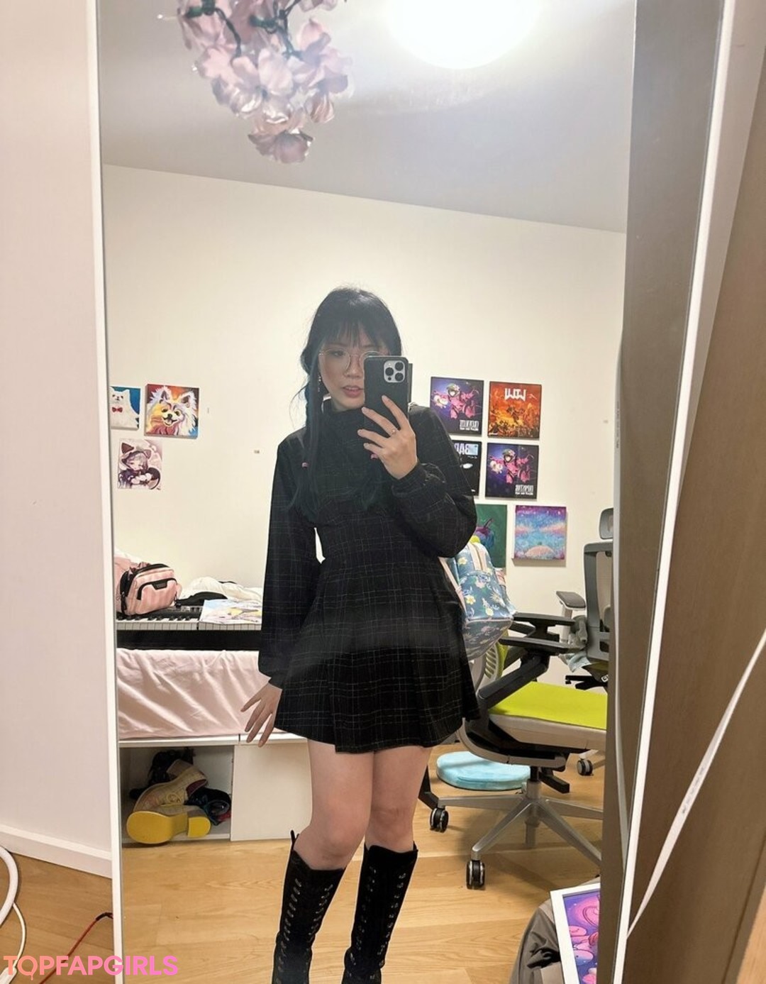 LilyPichu hd pornstar img
