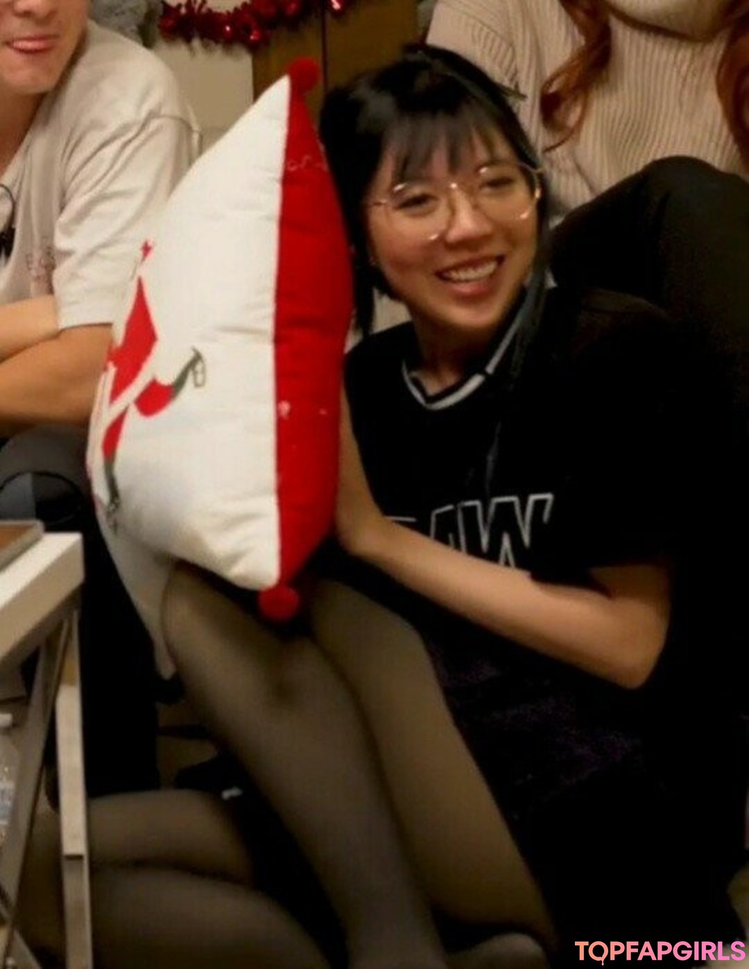 18 year old onlyfans sexy img