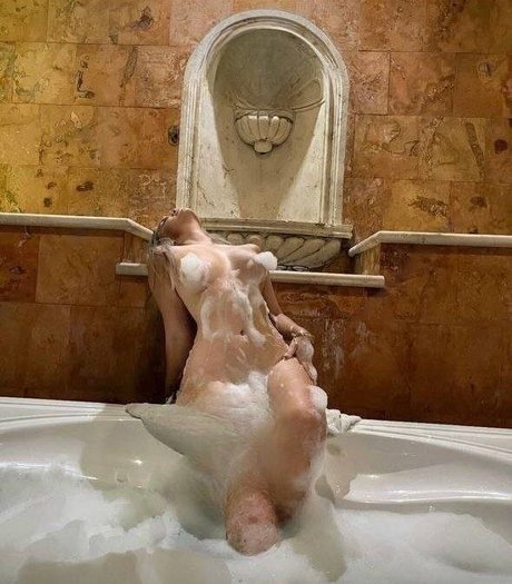 Cielo Torres star hot pics