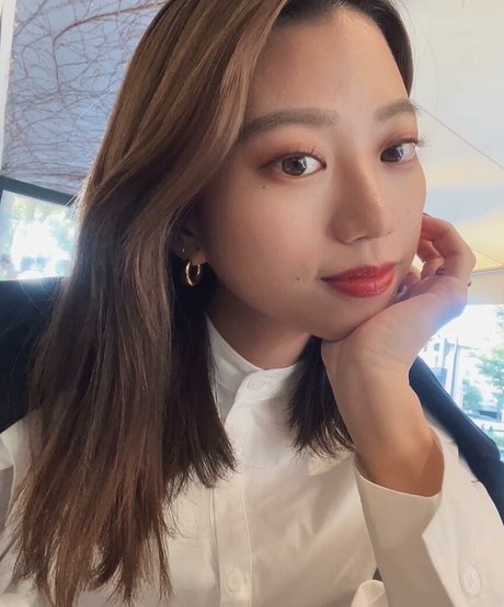 Kanagangtv model nude photos