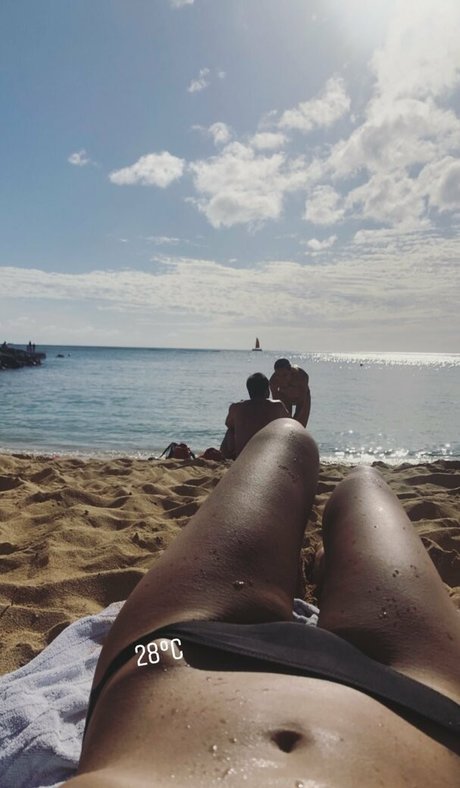 Kanagangtv pornstar nude photo