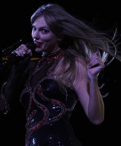 doctor onlyfans sexy naked picture