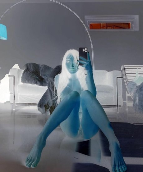 latina maid onlyfans art naked picture