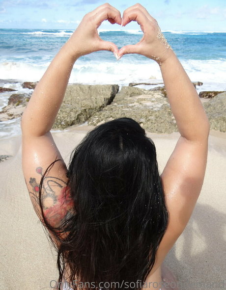 sofiaroseondemand model perfect img