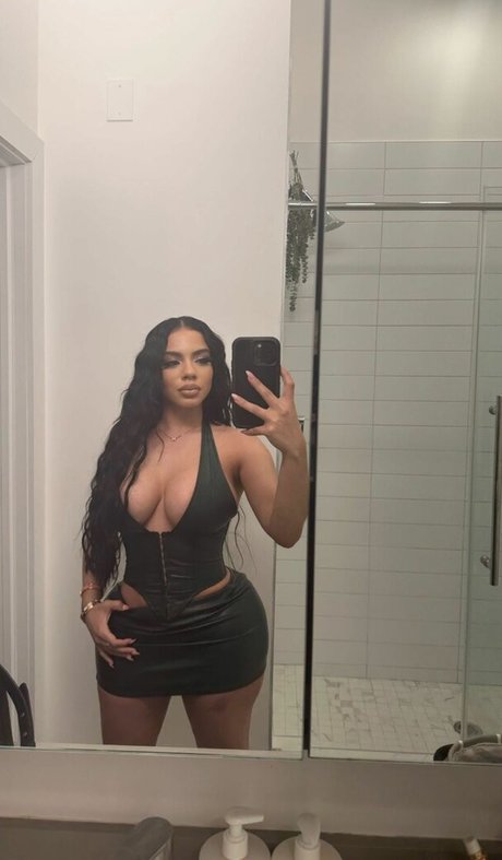 E dot model free pic