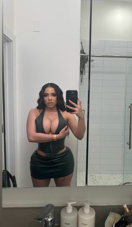 E dot beautiful pornstar images