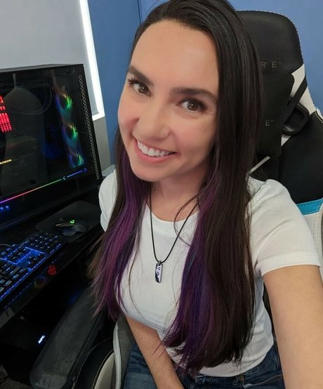 curvy nude onlyfans best photo