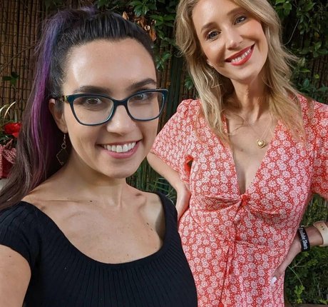 small pussy onlyfans top pictures