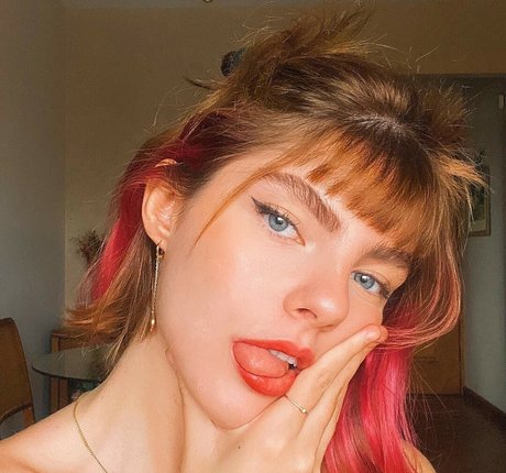 blonde masturbation onlyfans porn gallery