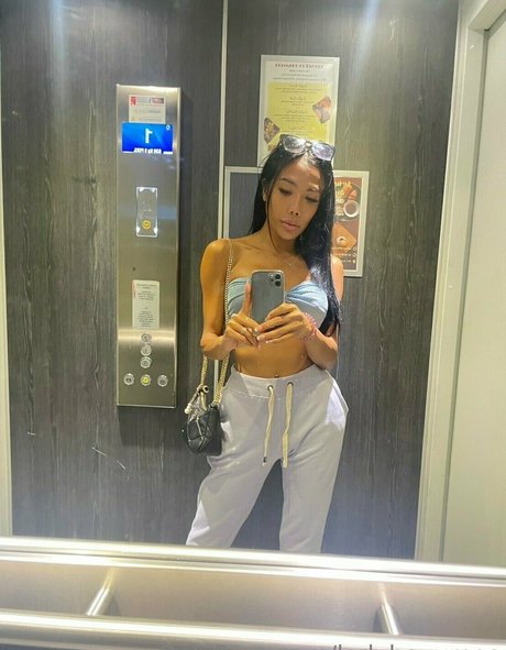 missionary onlyfans erotic pic