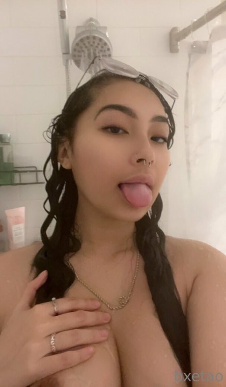 Bxetao nudes model pictures