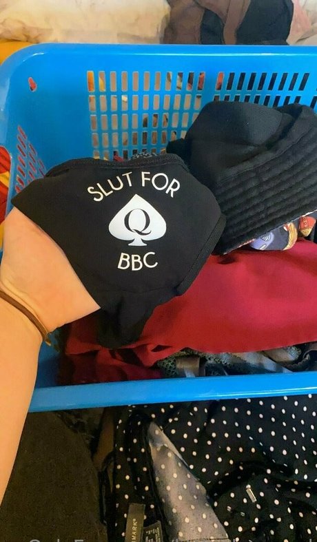 LittleObsessed nudes model archive