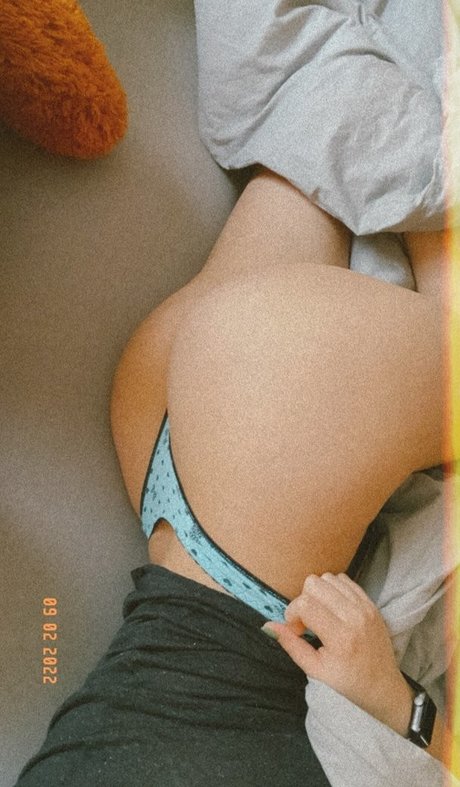 ASMR Massage beautiful model pic