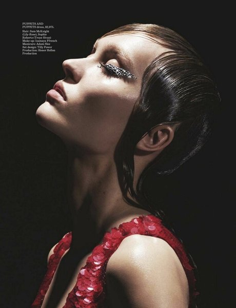 Lily Rose Depp hot actress image