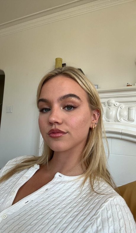 blonde natural onlyfans sex photo