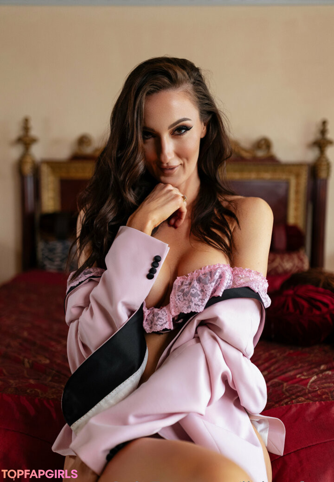 lisina free erotic pornstar picture