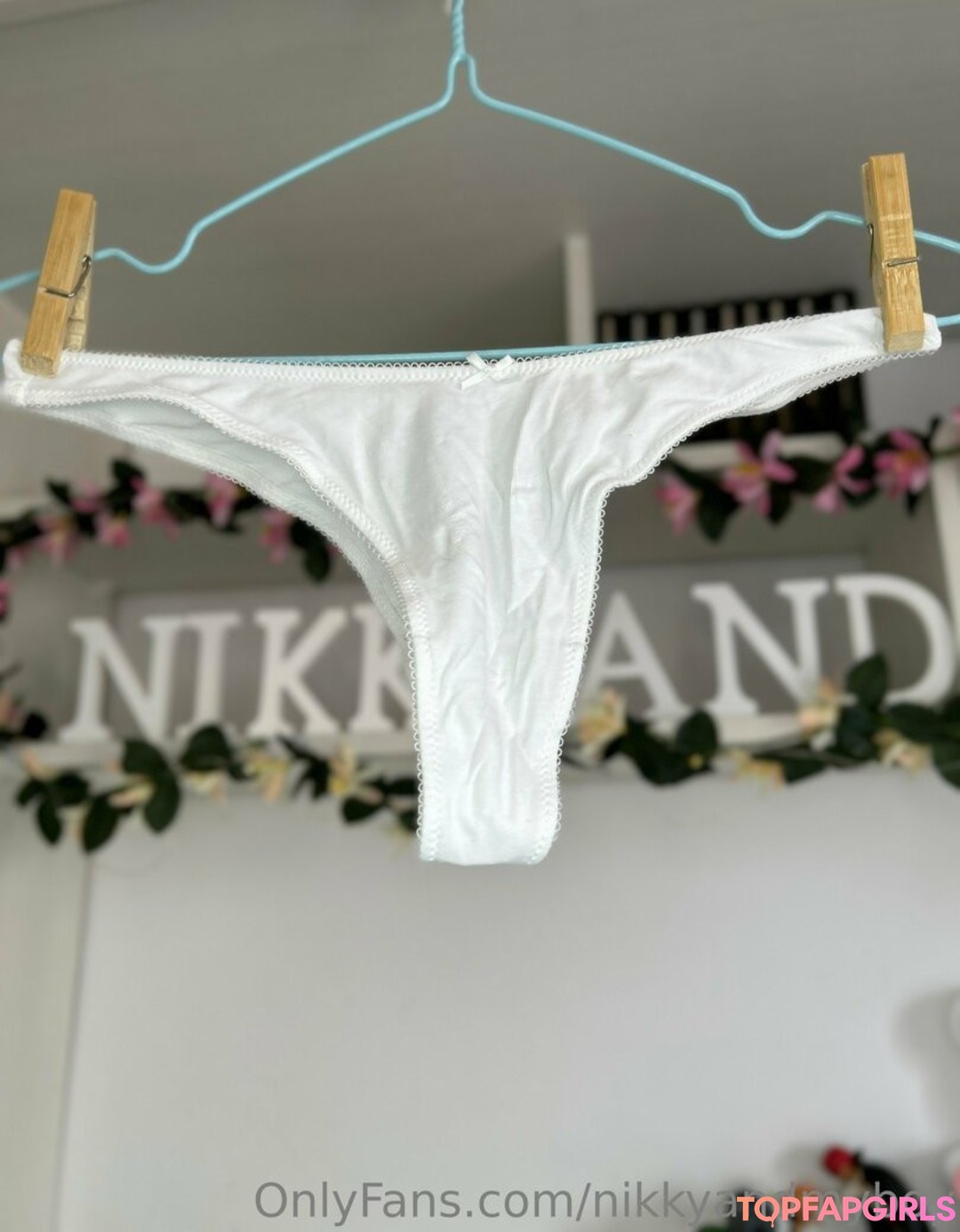 blonde onlyfans perfect image