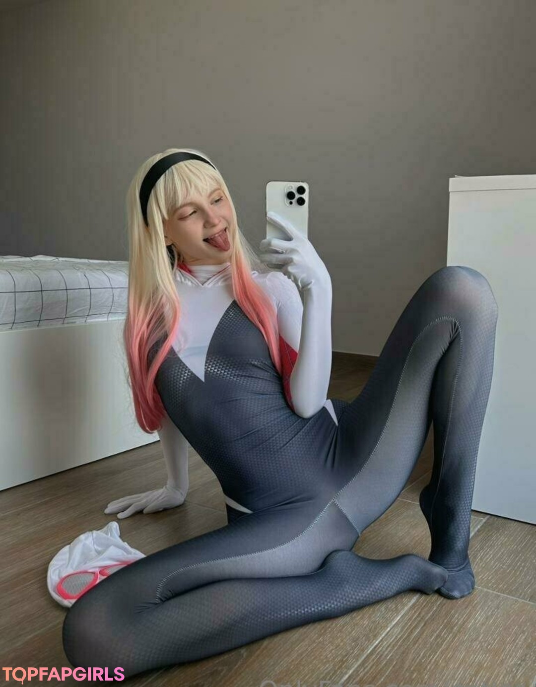 catiesgamer model exclusive images