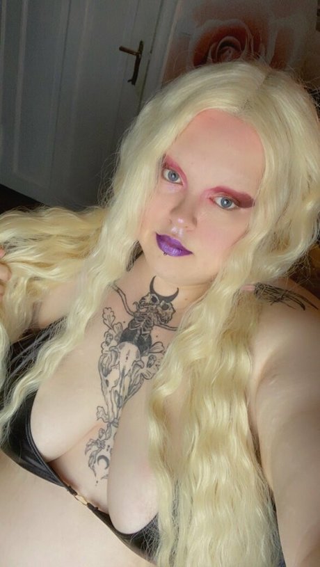 vinny bun xxx pornstar images