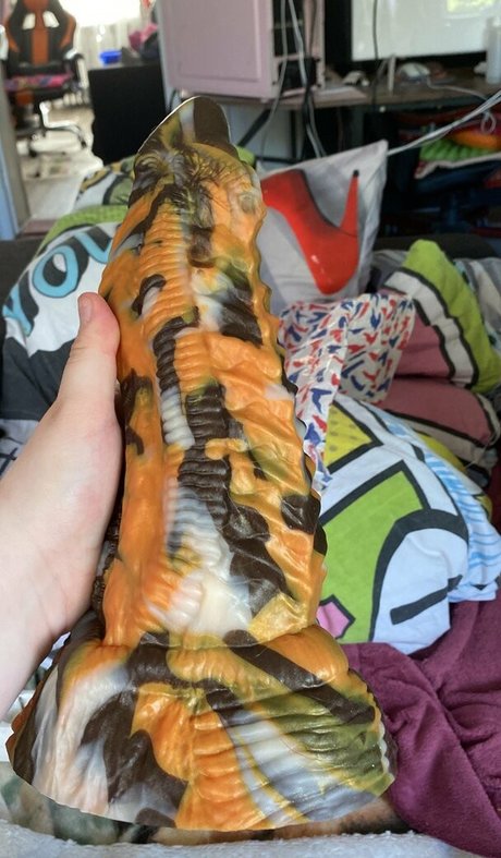 tiny onlyfans free xxx archive