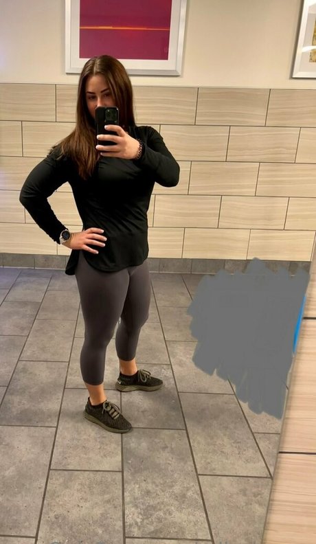 mila james pornographic star galleries