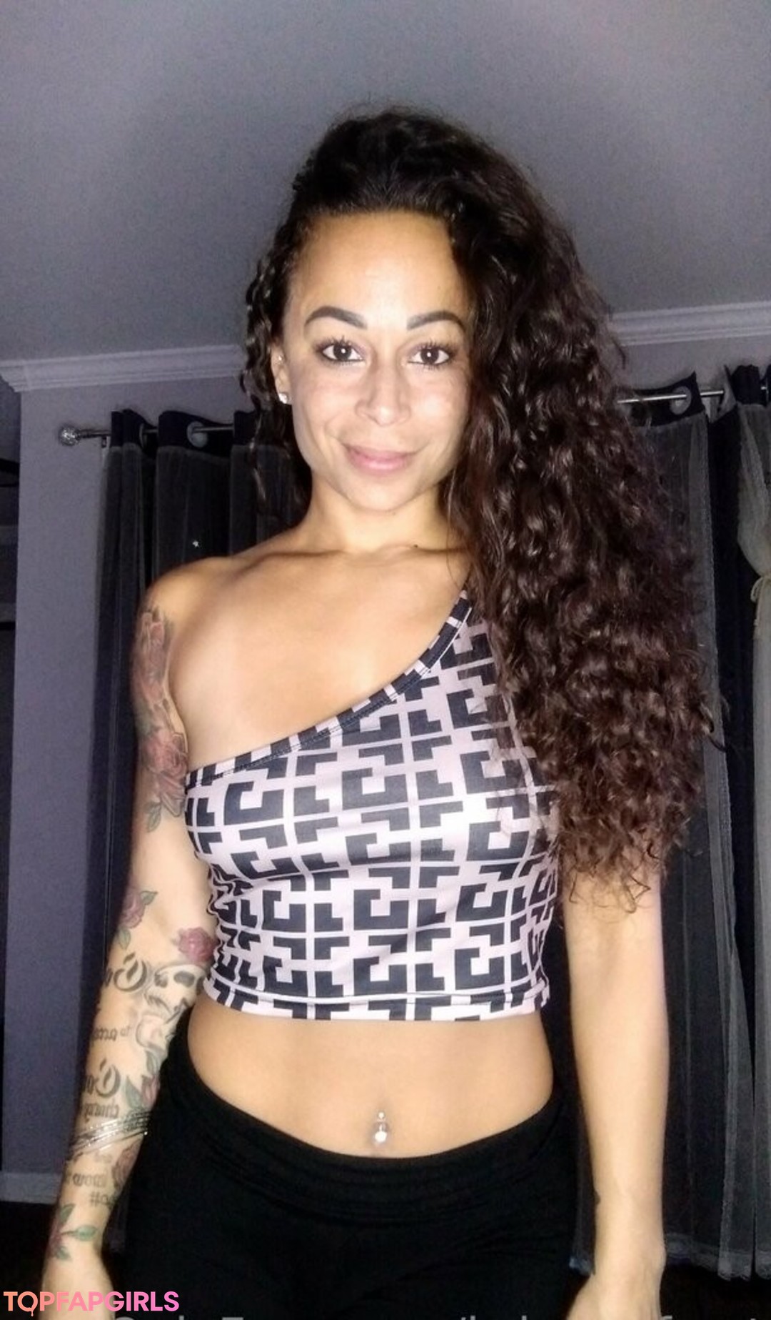shemale onlyfans beautiful nude photo