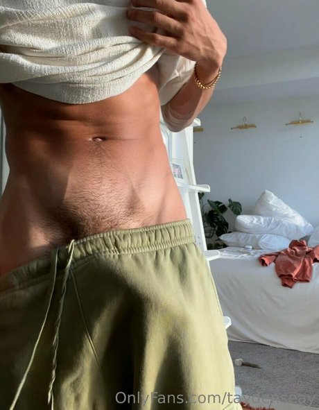 taydenseay naked model gallery