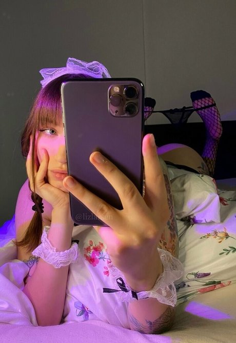 lizlarsen nudes star picture