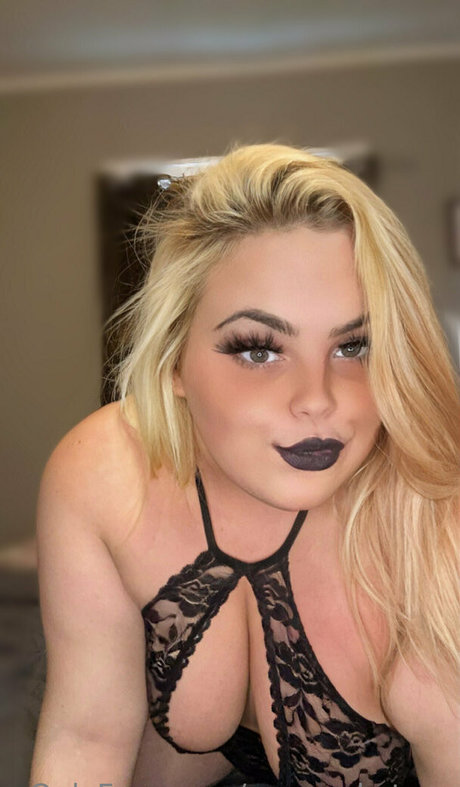 emo trans onlyfans hot nude picture