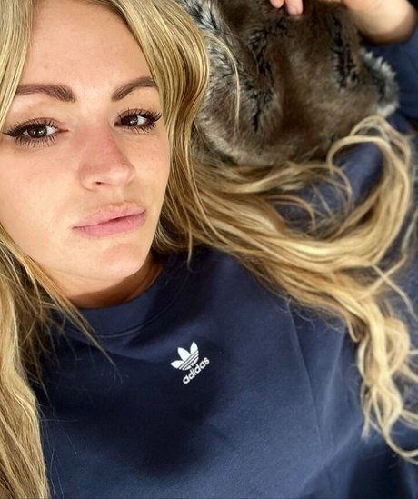 Laura Woods beautiful star pics