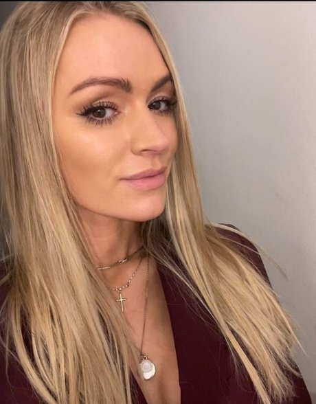 Laura Woods profile image