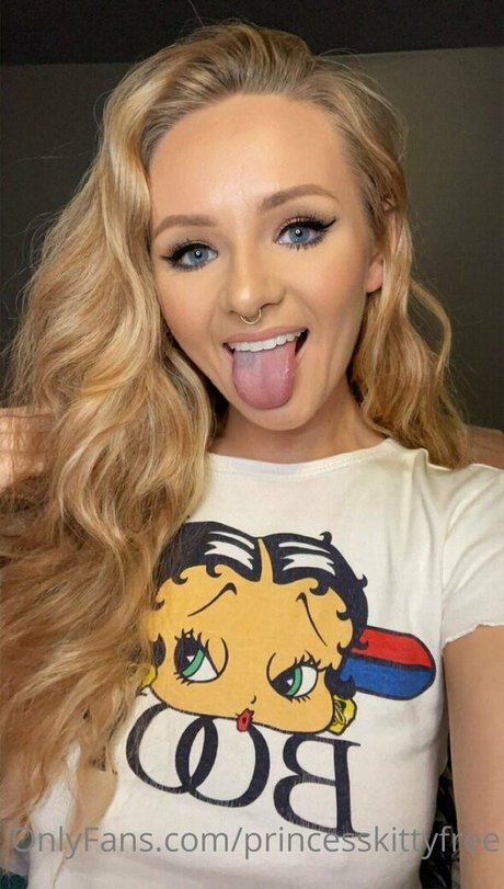 slim onlyfans pretty pics