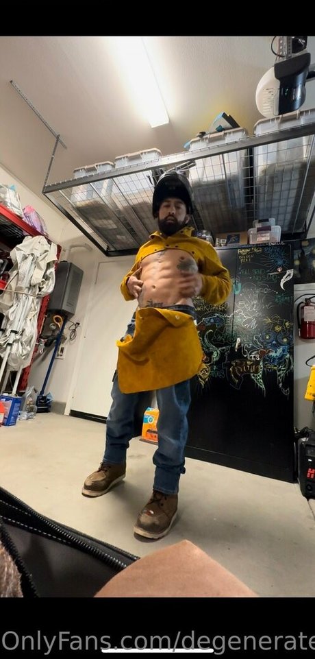 degeneratewelder0321 model xxx gallery