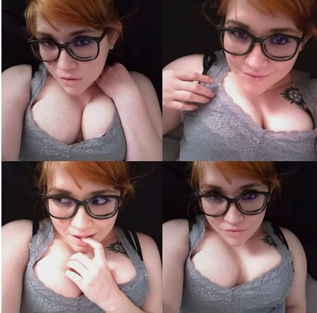 vvpurplerosevv model hot photo